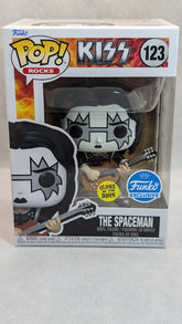 The Spaceman - GITD - Exclusive - #123 - (c)