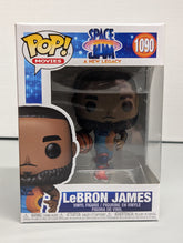 LeBron James (Dribbling) - #1090 - (MM)