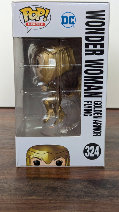 Wonder Woman golden armor flying - #324 - (c)