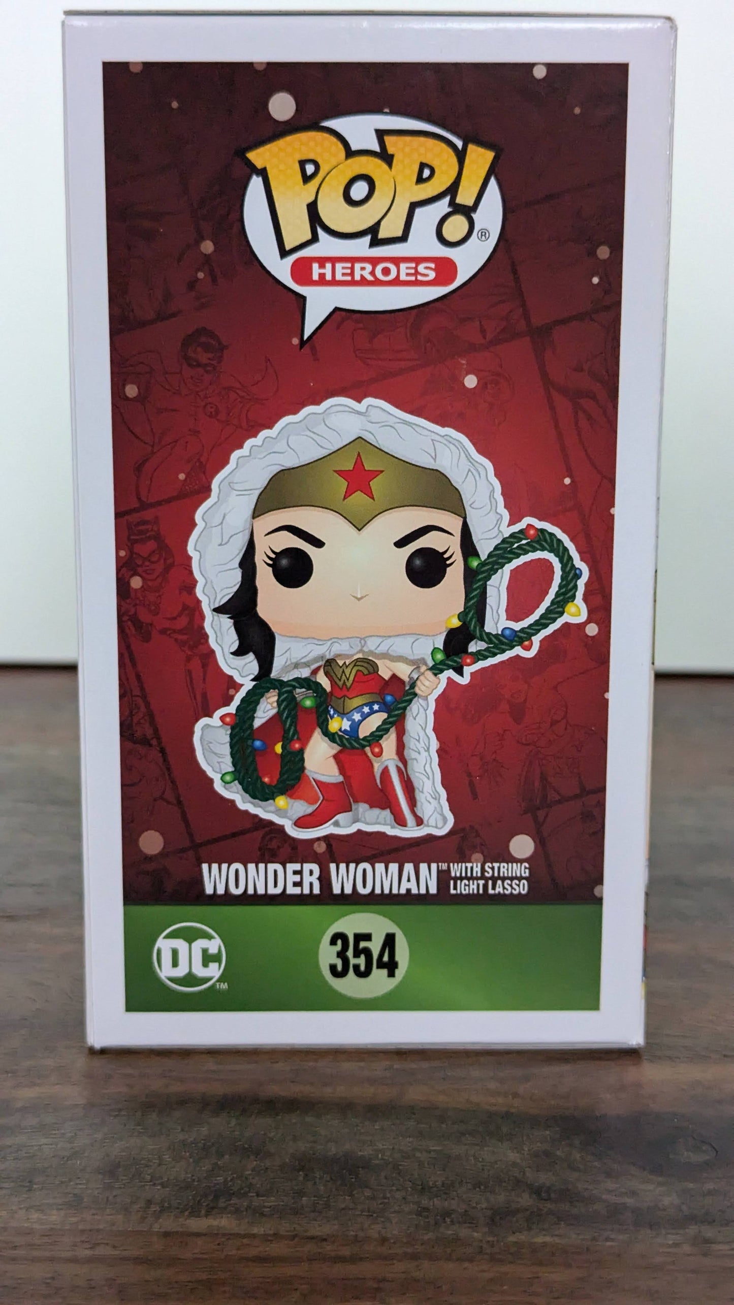 Wonder woman with string light lasso - #354 - (c)