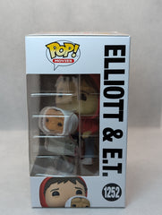 Elliott & E.T - #1252 - (c)