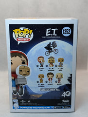Elliott & E.T - #1252 - (c)