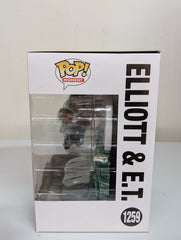 Elliot & E.T. - GITD - #1259 - (c)