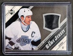 2005-06 Upper Deck Game Jersey Wayne Gretzky #J-WG